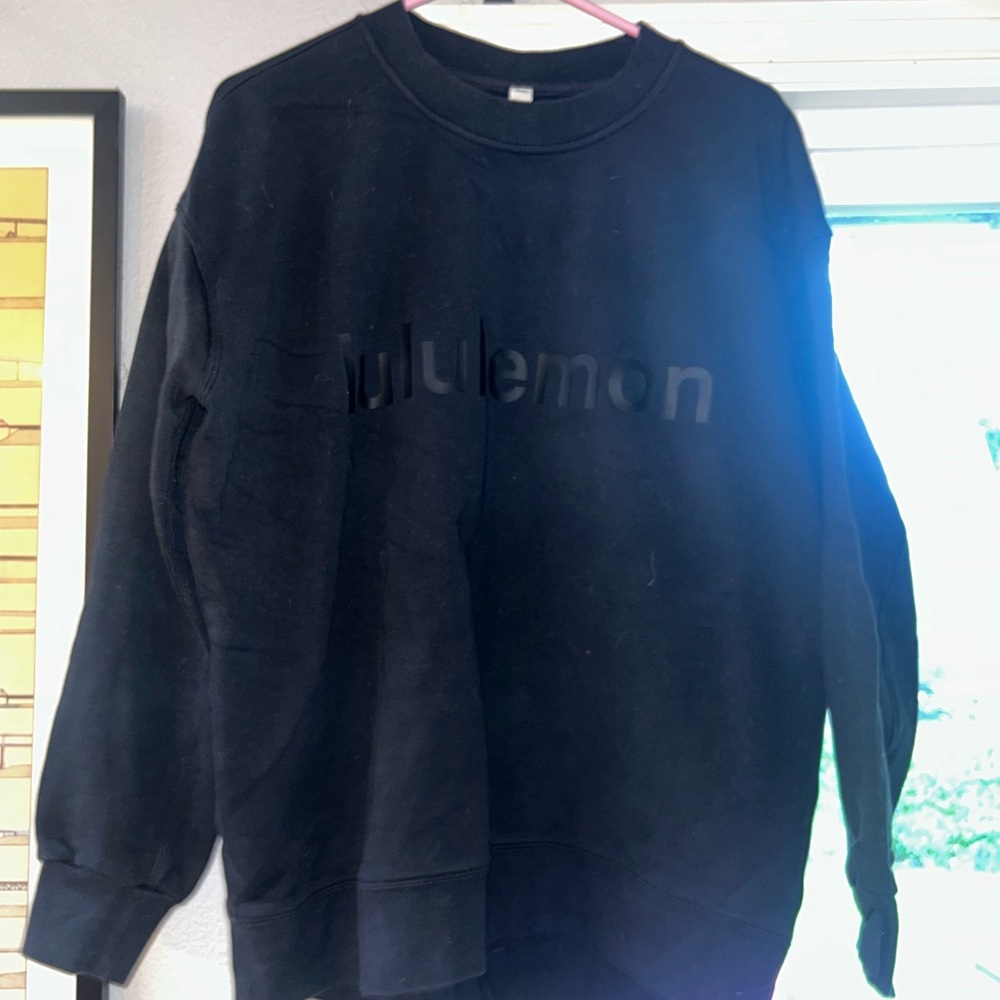 Lululemon Athletica Black Sweatshirt with Tonal Design